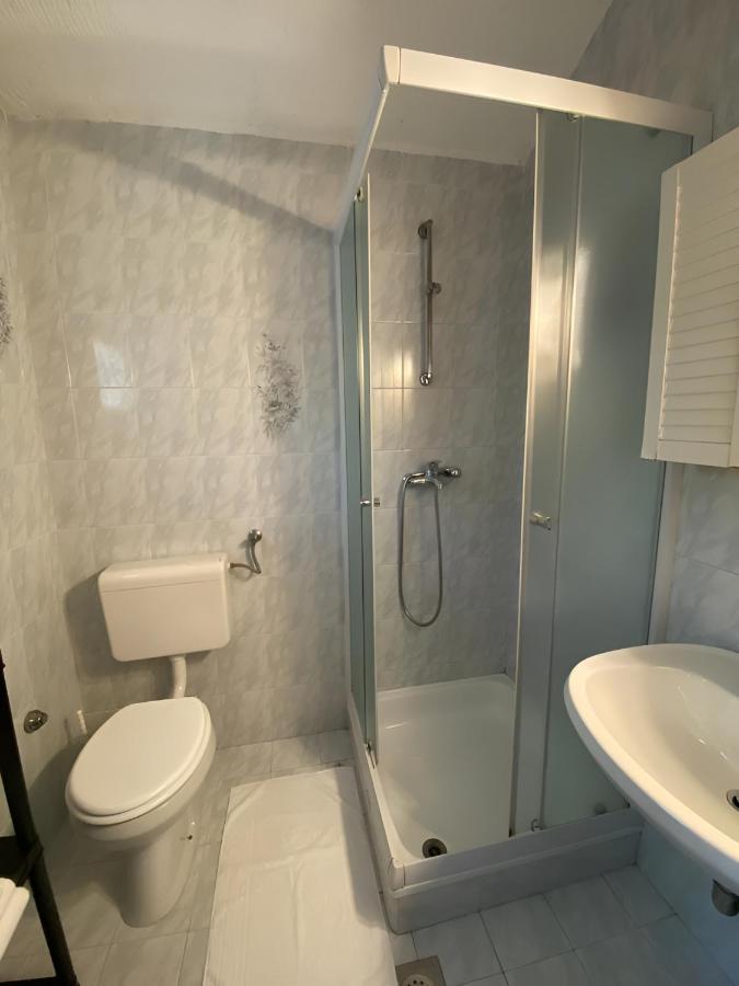 Apartmani Ana Borovac Funtana Ngoại thất bức ảnh
