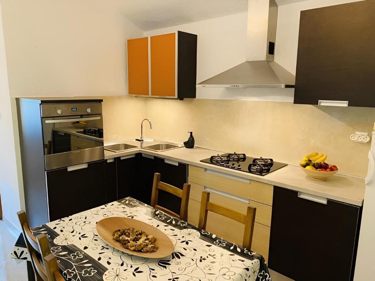 Apartmani Ana Borovac Funtana Ngoại thất bức ảnh