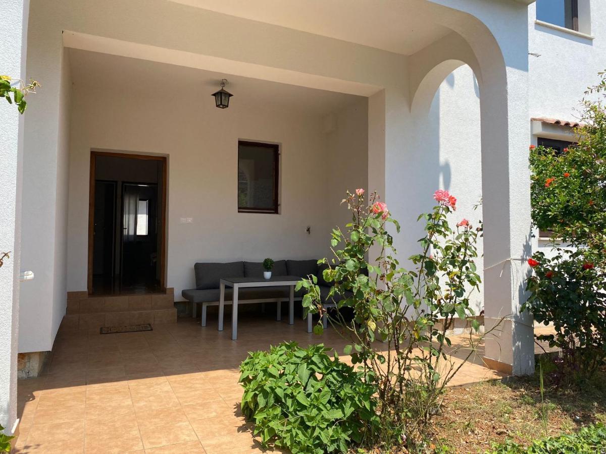 Apartmani Ana Borovac Funtana Ngoại thất bức ảnh